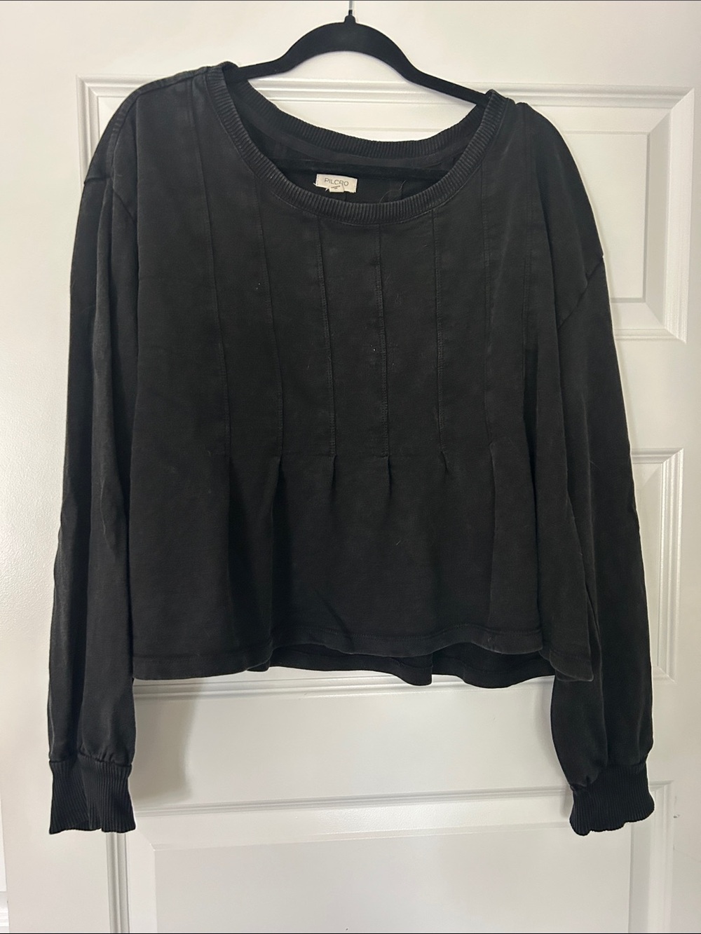 Pilcro Black Crewneck Pullover Sweatshirt